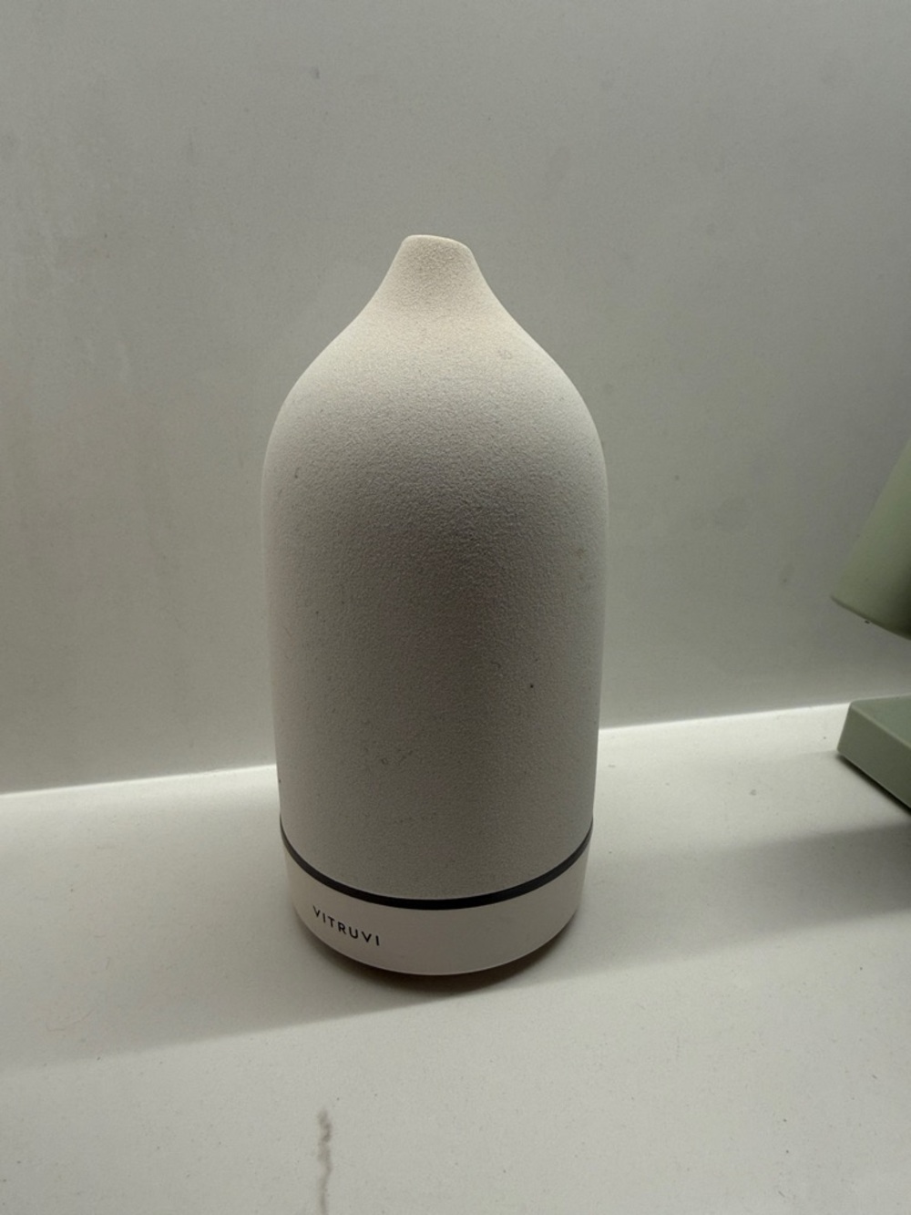 Vitruvi White Ceramic Ultrasonic Diffuser - Minimal Home Art